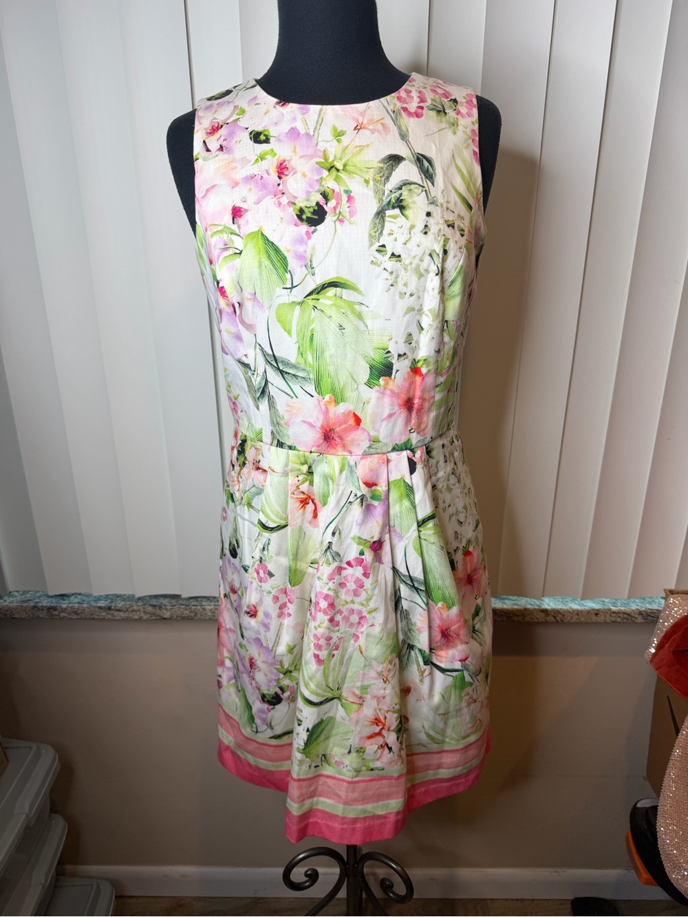Brooks Brother Floral Sleeveless Fit-and-Flare Dress White Pink Size 10 P